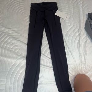 Lululemon Power through hr tight size 0
